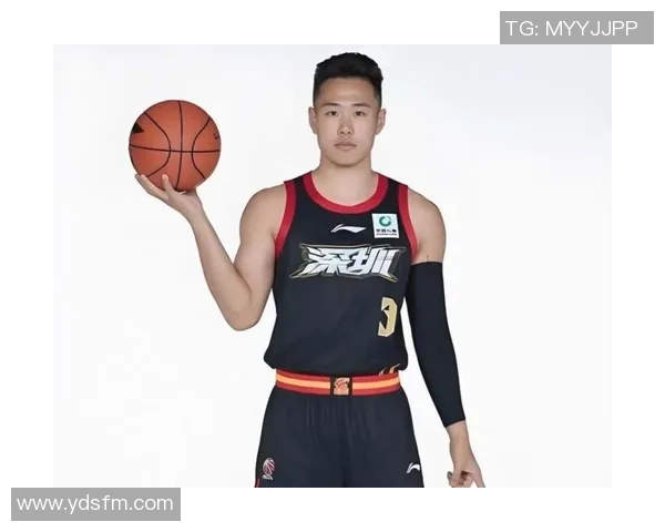 贺希宁心系球队季后赛盼尽快恢复状态助力球队更进一步 贺希宁心系球队季后赛盼尽快恢复状态助力球队更进一步